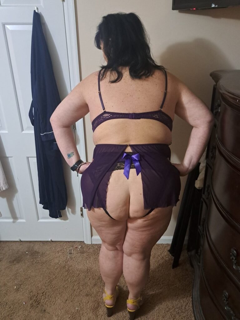 Milf lingerie
